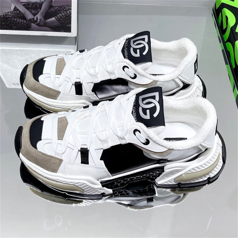 2023 High Ding European Station, punta redonda, suela gruesa, cordones, zapatos deportivos y casuales a juego para mujer, versión coreana de los zapatos de papá de todo fósforo, DG de moda