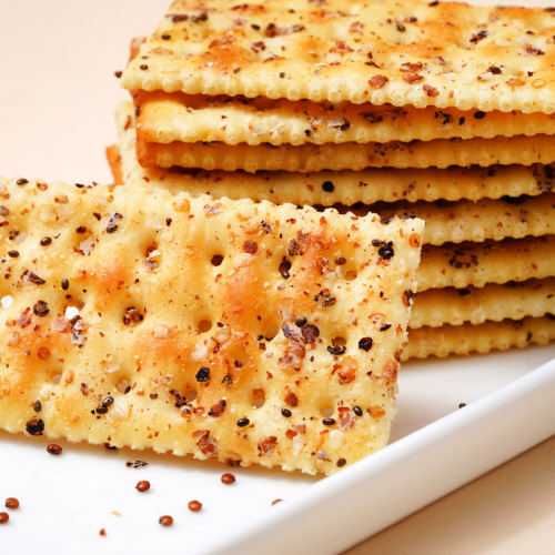 Huangji's new three-color quinoa sugar-free soda crackers boxed office snacks wholesale