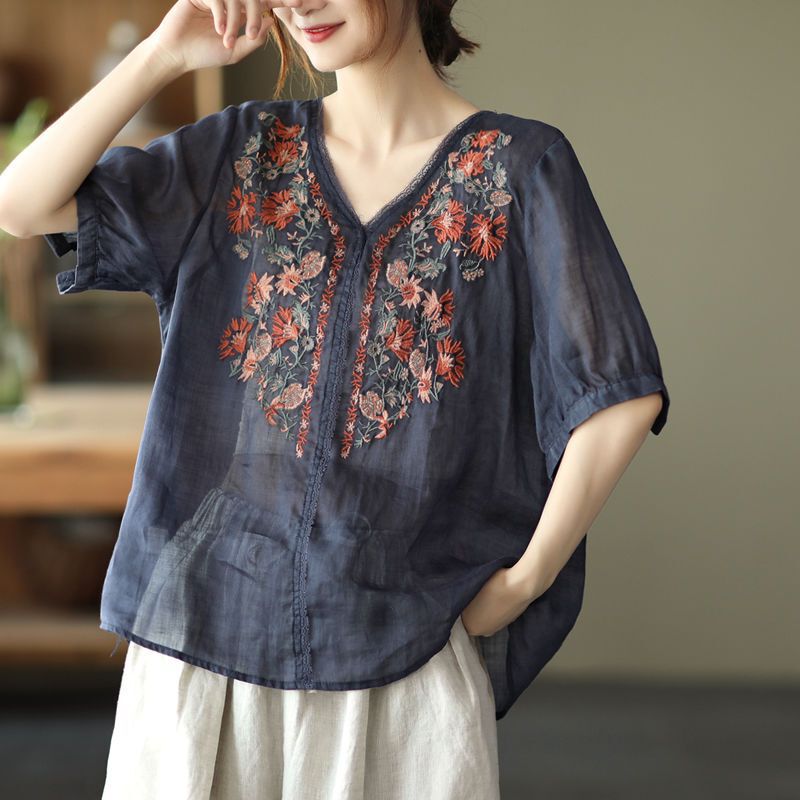 Summer Vintage Artistic Heavy Industry Embroidered Cotton Linen Top Women's Large Size Loose Elegant Pullover Short Sleeve Shirt Summer Vintage Artistic Heavy Industry Embroidered Cotton Linen Top Women's Large Size Loose Elegant Pullover Short Sleeve Shirt