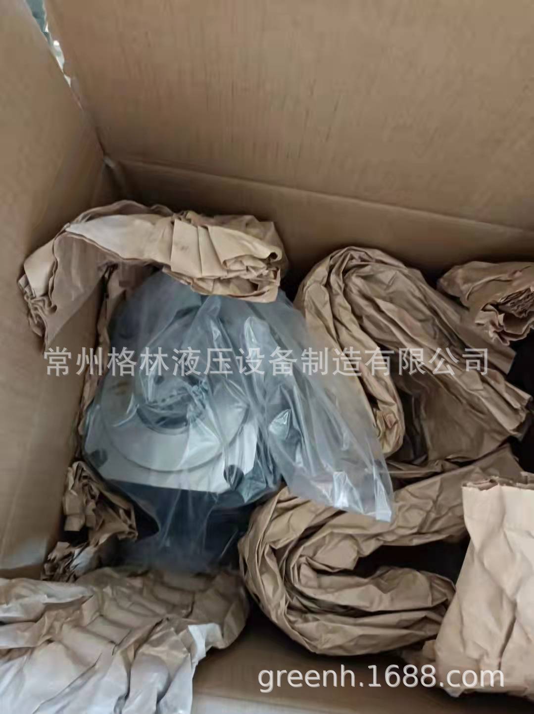 萨澳FRR074 柱塞泵全新质保一年