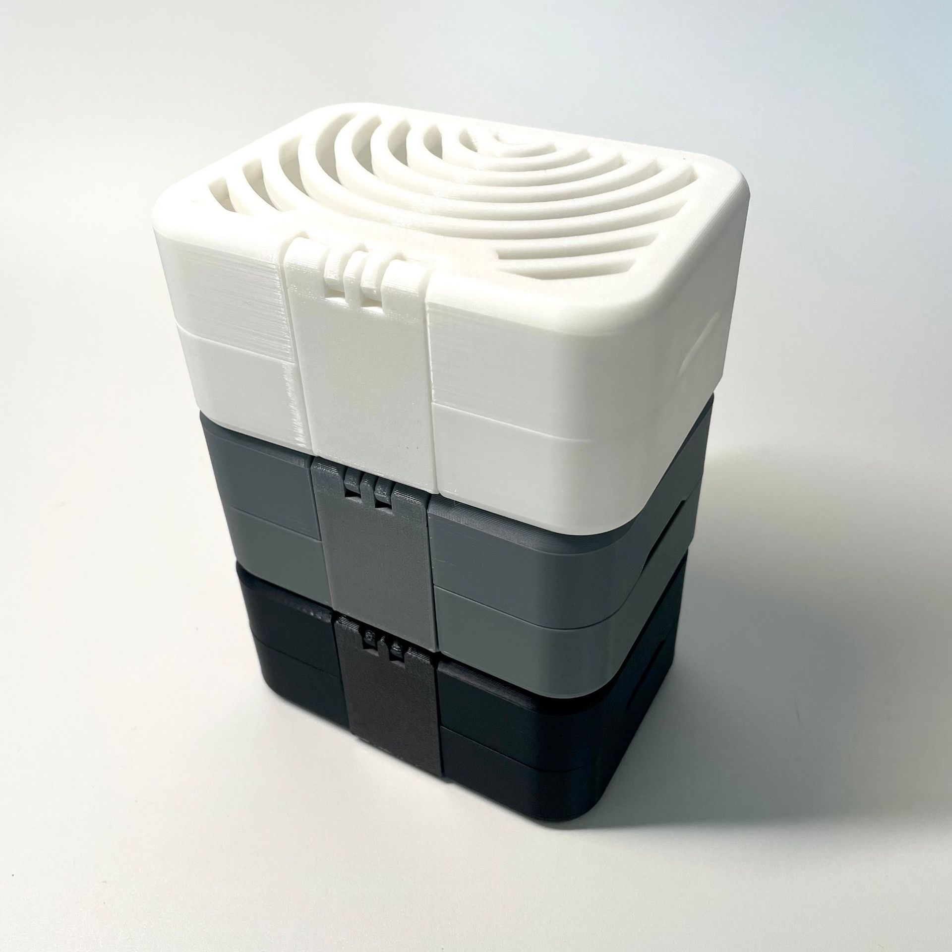 3D-Printed Modern Minimalist Car Fragrance Box, Effectively Removes Odors and Freshens the Car Interior, Compatible with Solid Soap and Balm