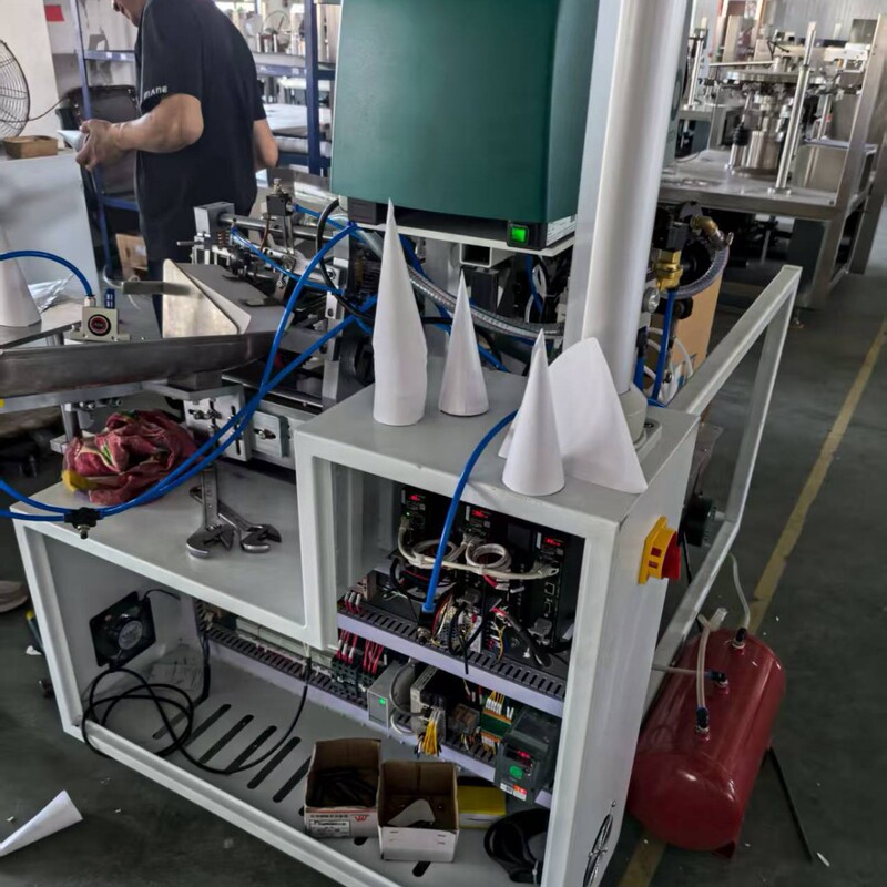 Automatic Cone Paper Cup Forming Machine Hot Melt Glue Bonding Ice Cream Cone Paper Tube Machine Ice Cream Paper Tube Machine