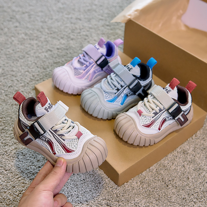 Otoño zapatos para niños zapatos deportivos para niños 2026 nuevos zapatos deportivos para niños al aire libre con suela suave ventilada