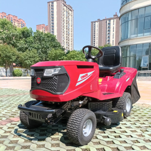 Riding Lawn Mower, Four-Wheel Self-Propelled Gasoline Engine, High-Power Golf Course Repair Factory