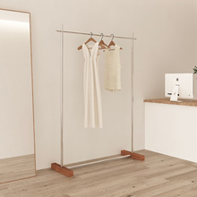 ���b���Ѝuչʾ�ܲ��P䓷º�����ؼ������Ғ��¼�Ů�b��ֱ��؛��