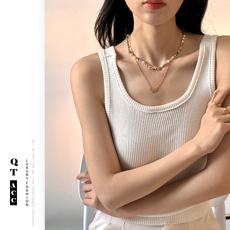 Fashionable elegant sophisticated design organic pendant pearl with…