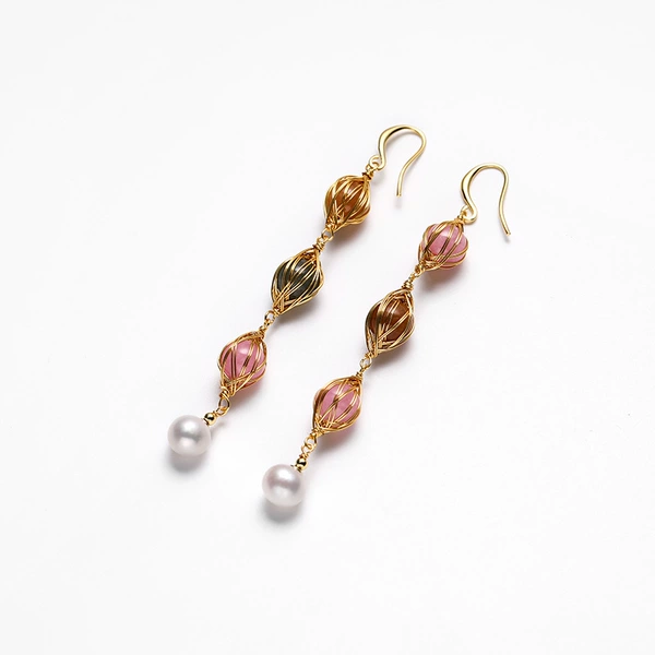 Earrings from pearl, 9mm