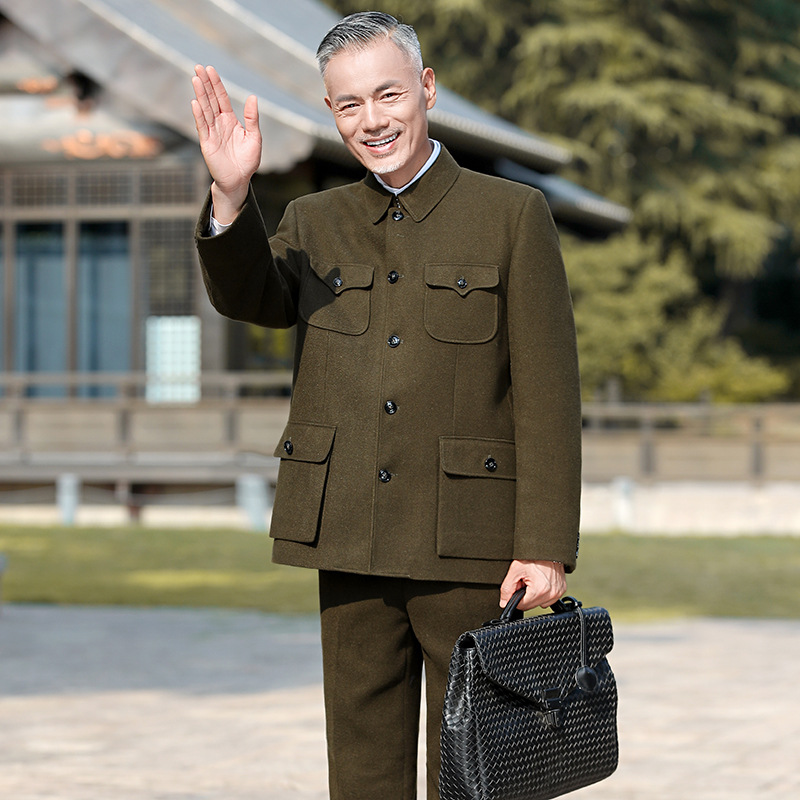 Zhongshan suit, middle-aged and elderly men's autumn and winter woolen military green suit, thick woolen suit for middle-aged and elderly grandfathers.