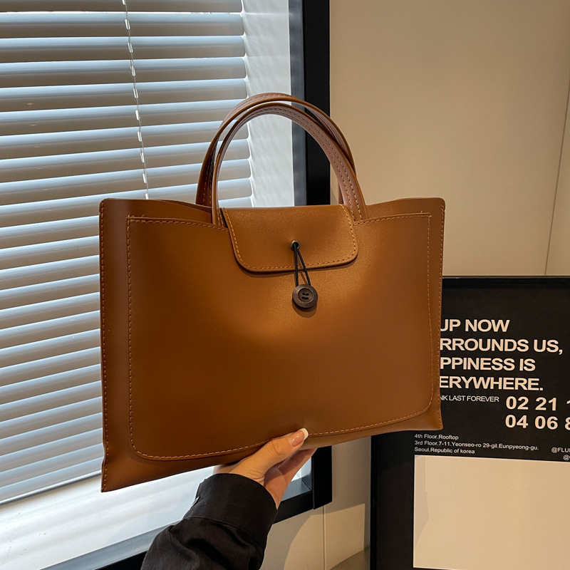 Cross-Border Versatile Large Handbag for Women, New High-Quality Texture Handbag, Fashionable Retro Commuter Tote Bag