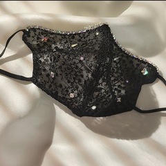 女性アナウンサーネット赤高颜値レース亮ドリル蝶にドリルマスクを入れた秋冬保温防寒風塵防止水洗い可能