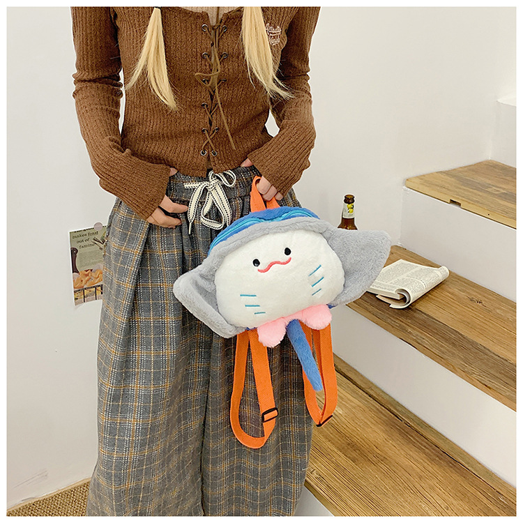Cartoon plush toy backpack, new autumn and winter style, cute and girlish girl backpack, fashionable storage small backpack wholesale undefined