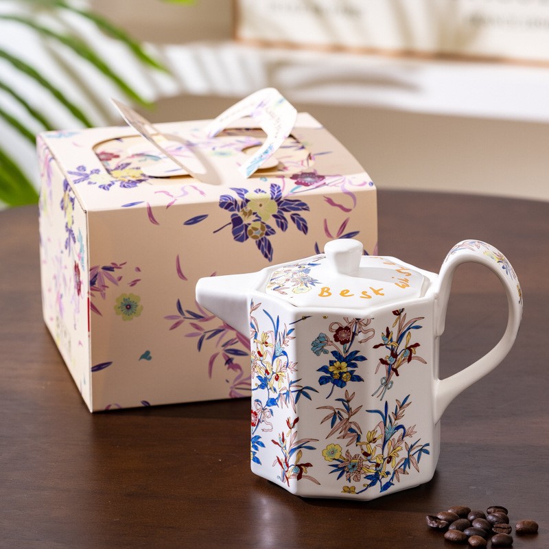 Flores exquisitas amor tazas de café plato tetera de cerámica caja de regalo conjunto de casada de Navidad regalo de cumpleaños