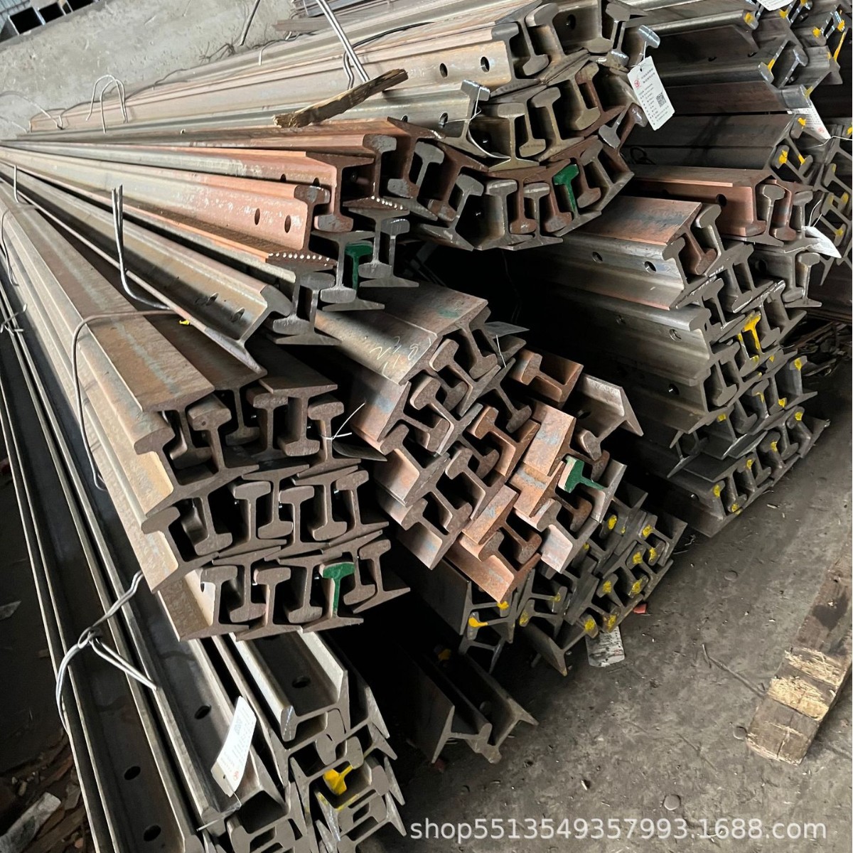 供应 永洋重型钢轨u80 u100 起重机钢轨 轻型轨道钢 q235b钢轨