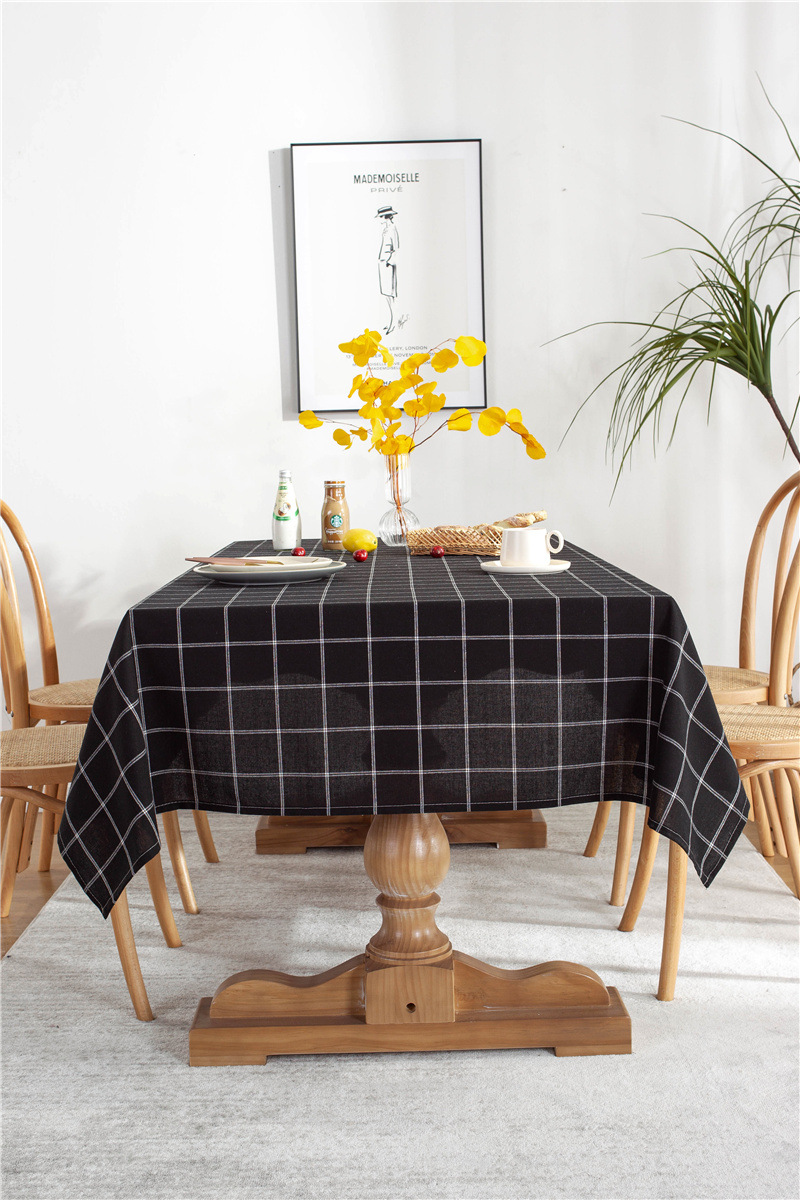 Tovaglia rettangolare geometrica a quadri a doppia linea in cotone-poliestere con bordo arrotolato, ideale per tavoli da pranzo e tavolini da caffè._voghion.com