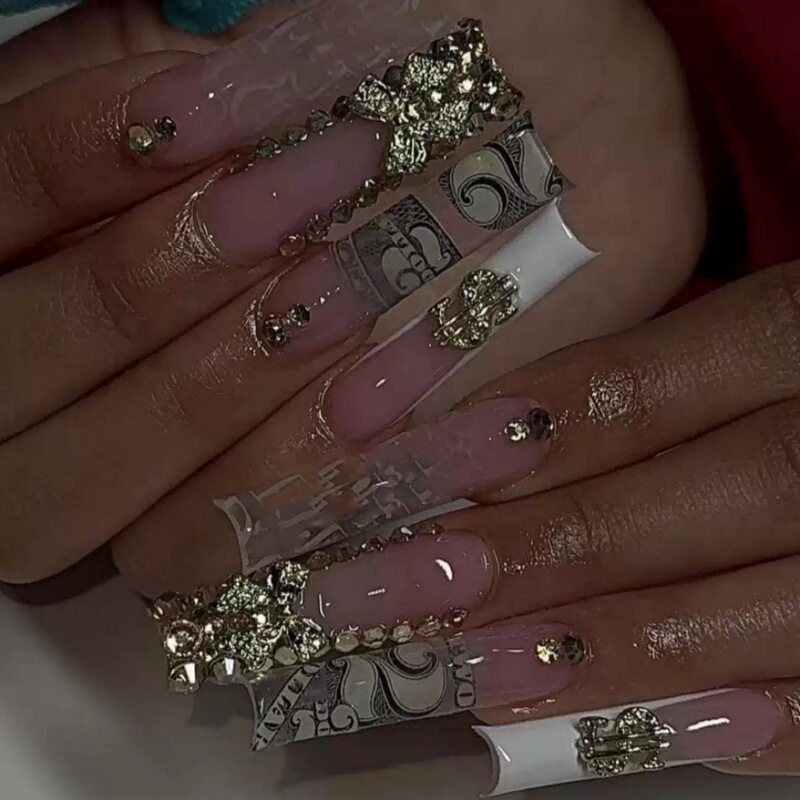 European and American Cross-Border Dollar-Studded Wearable Nails Creative Personalized Handmade Nail Art Patches Ins French Style Sparkling Fake Nails