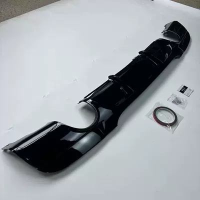 Suitable for BMW 3 series rear Big Surrounded
