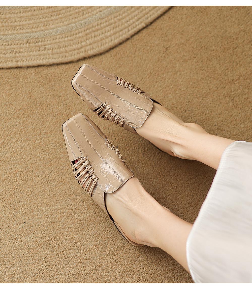 Dép sandal nữ quai chữ V bệt mũi tròn phong cách vintage — đen chi tiết 25