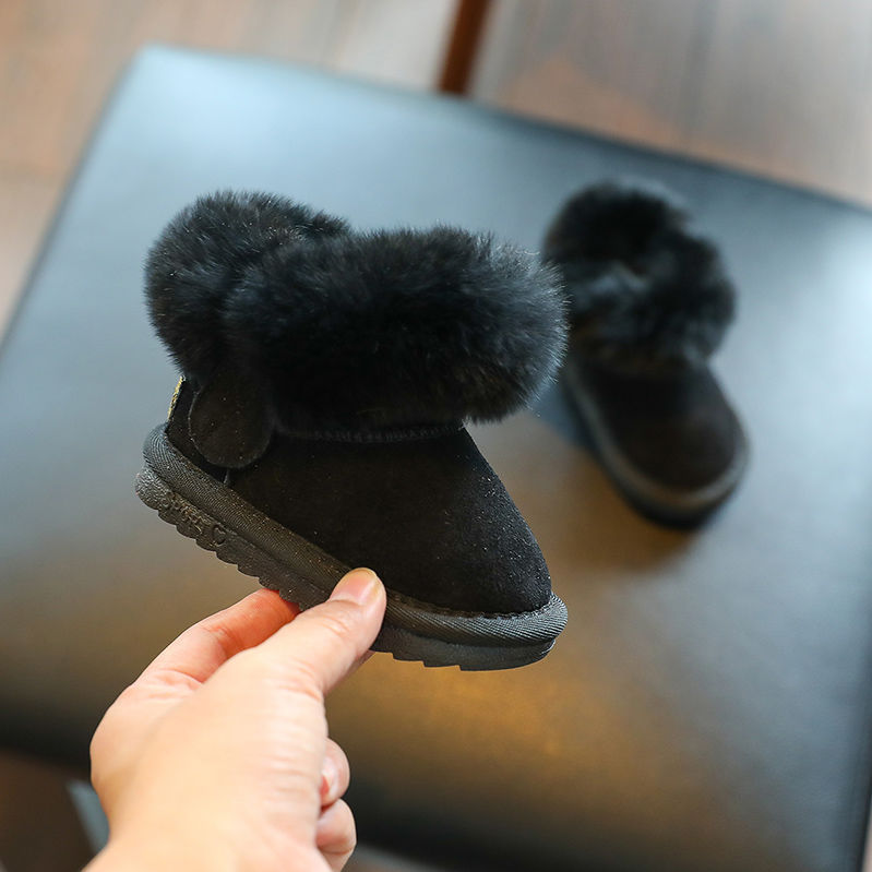 Snöiga barnstövlar 2023 vinter Nytt mode Koreansk upplaga Plysch Warm Walking S med pälsmun Mjuk sula Bomull_voghion.com