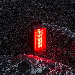 New multifunction bike charging taillight outdoor sports night running red warning light clip-on helmet light hiking