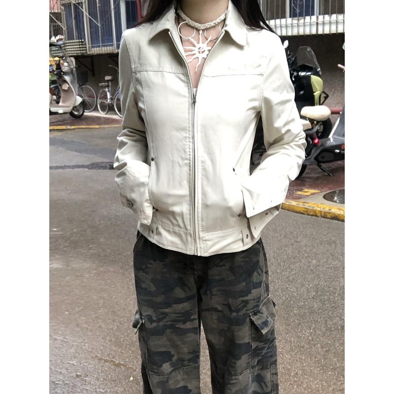 美式复古翻领外套女2025新款秋季设计感小众显瘦短款修身夹克上衣|undefined