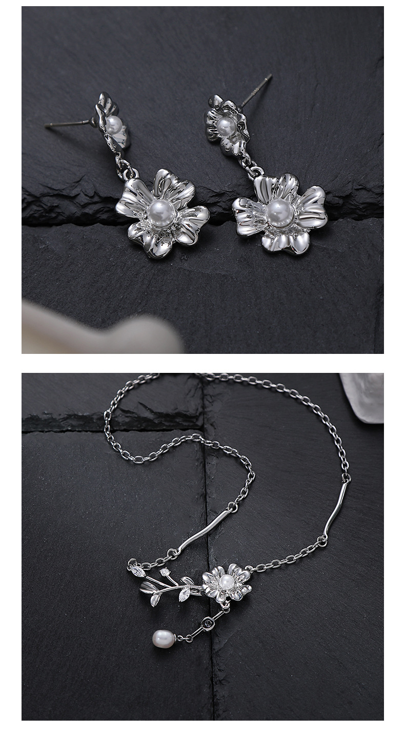 Elegant Einfacher Stil Blume Legierung Kupfer Überzug Frau Ohrringe Halskette display picture 3