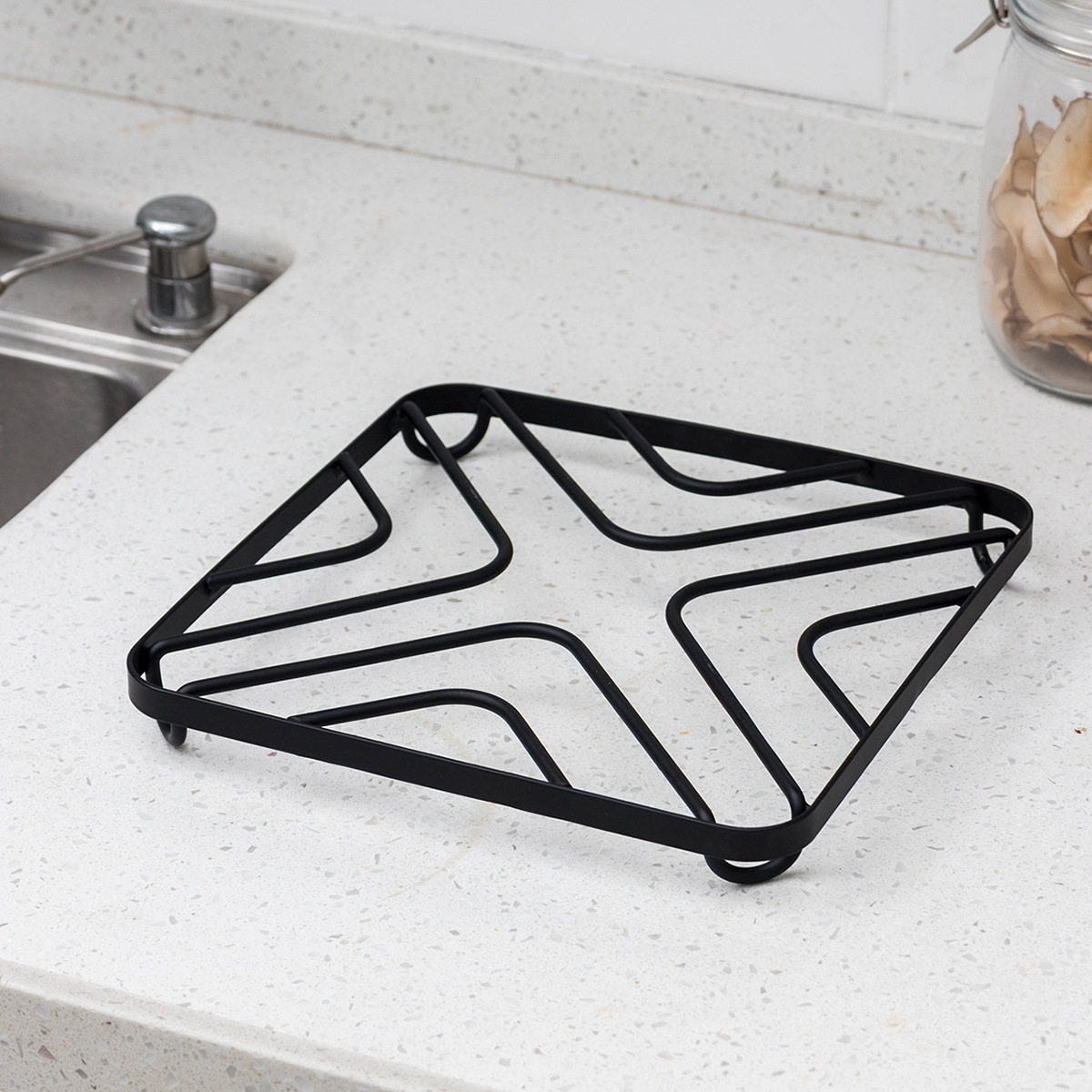 Cocina encimera olla estera de aislamiento hierro cuadrado mesa de comedor antideslizante anti-escaldadura olla estera de aislamiento de metal de escritorio estera