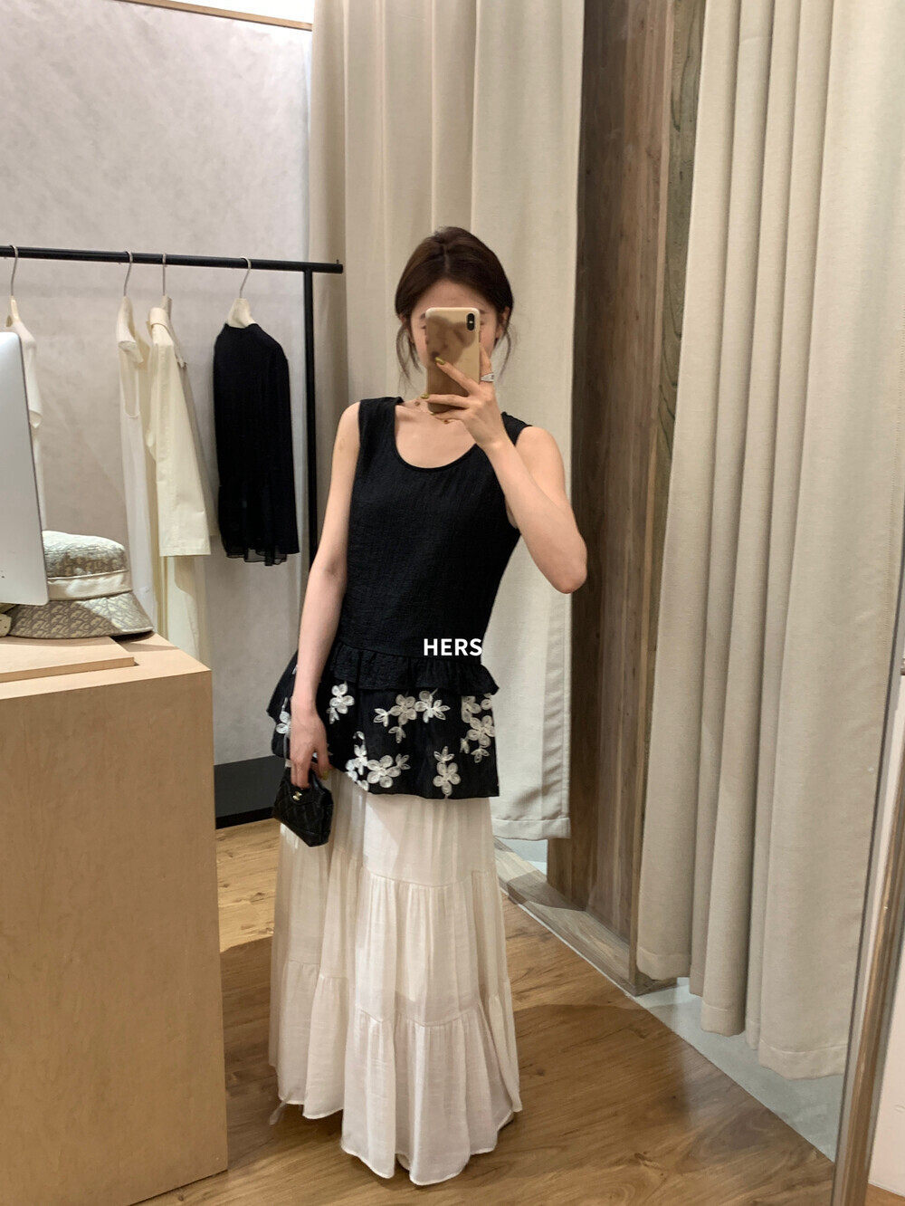 Áo hai dây nữ phong cách Bohemian thêu hoa, viền ren xếp tầng — Champagne màu, màu đen chi tiết 15