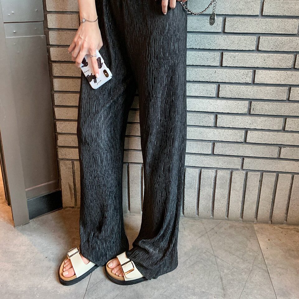 Dép sandal nữ quai ngang khóa đôi đế dày phong cách retro, mang ngoài trời — Màu Kaki, Màu trắng sữa, Màu đen