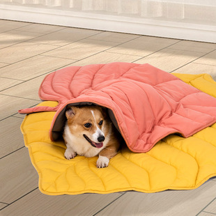 Nordic Style Leaf-shaped Cat Nest Super Large Pet Universal Four Seasons Pet Mat Thickened Machine Washable Dog Nest Cat Sleeping Mat