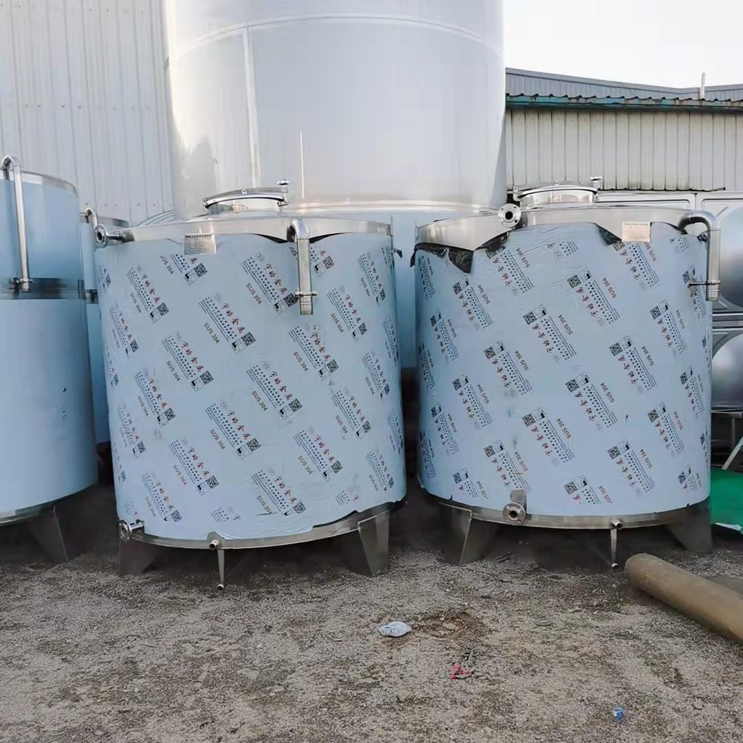 制作不锈钢密封罐立式3吨储酒罐  10吨储存罐规格齐全白酒储存罐