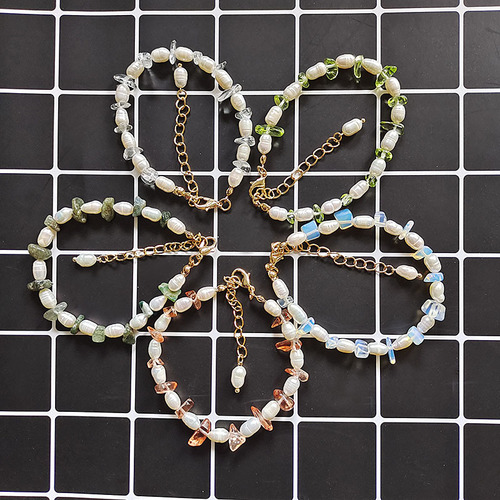 Luxe High-Quality Natural Freshwater Pearl Necklace for Women Handmade Pearl and Natural Stone Turquoise Necklace
