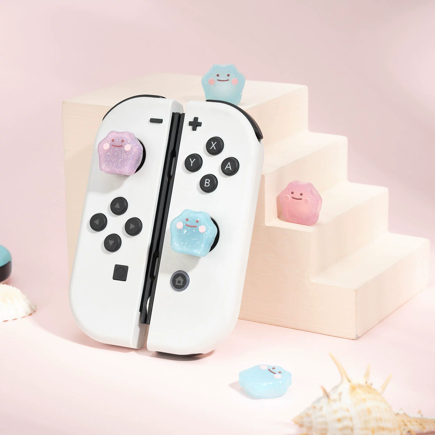 Джойстик-кап (универсальный) совместим с Switch/PS4/PS5/Xbox — силиконовые противоскользящие светящиеся милые крышки