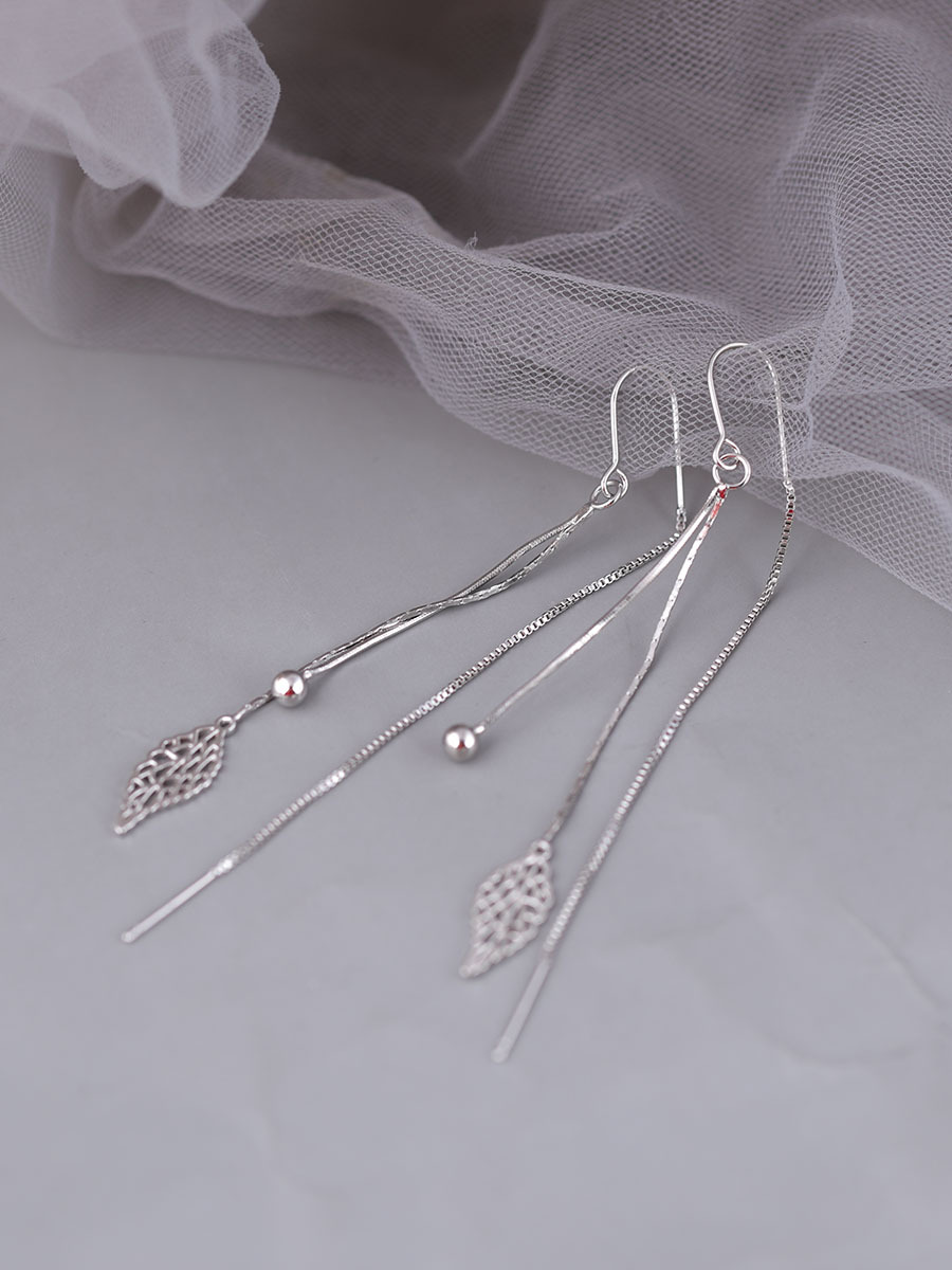 Pendientes de hoja de plata de ley 925 Pendientes de verano para mujer Pendientes de borla Pendientes de lujo ligero de alta gama de estilo caliente 2025