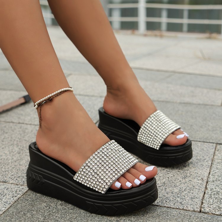 Women's Casual Solid Color Rhinestone Open Toe Wedge Slippers display picture 1
