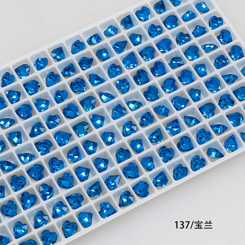 Dongzhou Crystal 6.5MM diamante de vidrio de fondo puntiagudo en forma de corazón de melocotón diamante de forma especial con fondo chapado en plata real