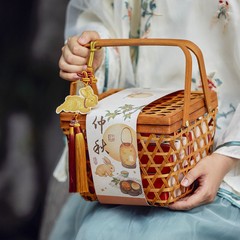 2025新中式竹篮中秋包装盒烘焙广式流心冰皮月饼蛋黄酥手提编织篮