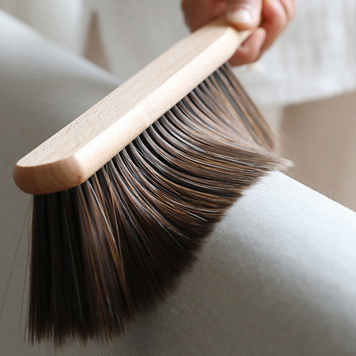 Wooden long handle bed brush wooden handle large solid wood bed sweep brush wedding bed sweep brush carpet brush soft bristle brush