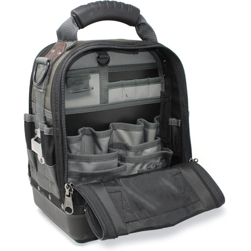El nuevo paquete multifuncional de gran capacidad en stock con cremallera múltiple y diseño de compartimientos para un almacenamiento conveniente y duradero.