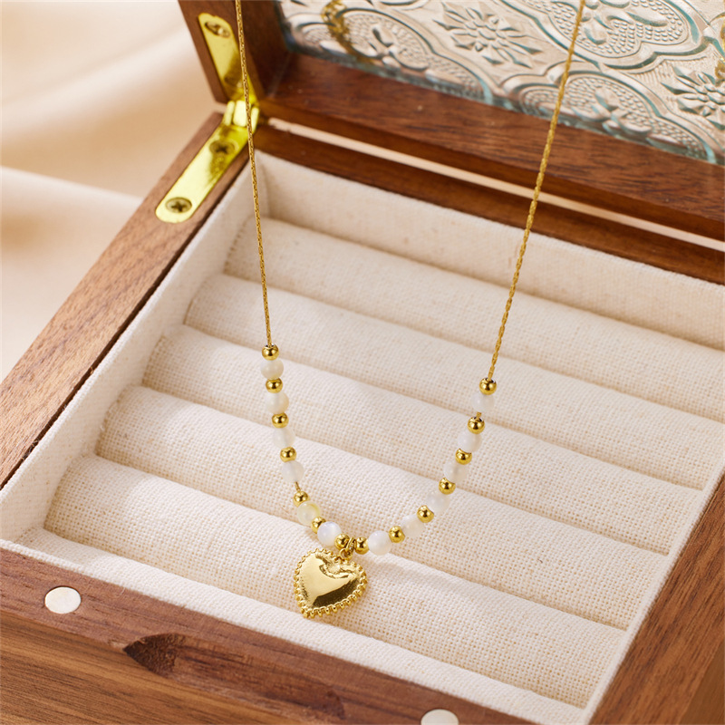Vacuum Plating Gold Plating Process Wholesale Jewelry Princess Heart Shape Stainless Steel Beaded Pendant Necklace