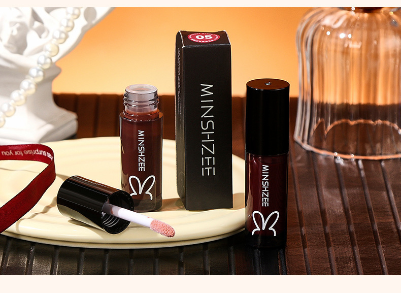 Mingxi Zhi Lip Gloss Mirror-finish Red Lip Gloss for Students, nude Lip Gloss for whitening, Honey Jelly, Plump lips, Mirror-finish Lip Gloss for cross-border use undefined