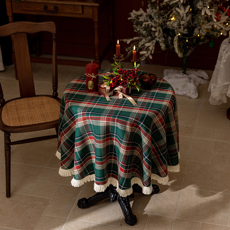 빨간색과 녹색(원형 테이블)