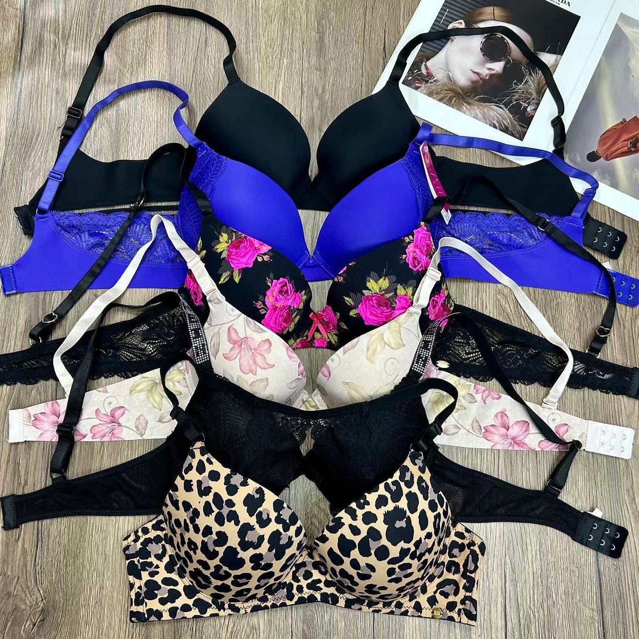 Mixto de marcas europeas y estadounidenses del sudeste asiático, ropa interior de damas con anillo de acero, encaje liso, sujetadores mixtos lotes