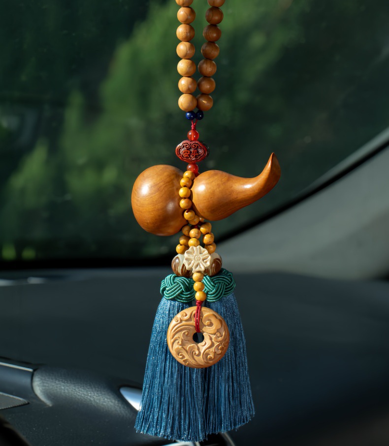 Car Pendant Peach Wood Gourd Ornament High-End Car Interior Hanging Decoration Rearview Mirror Accessory Men's Safety Pendant Gift