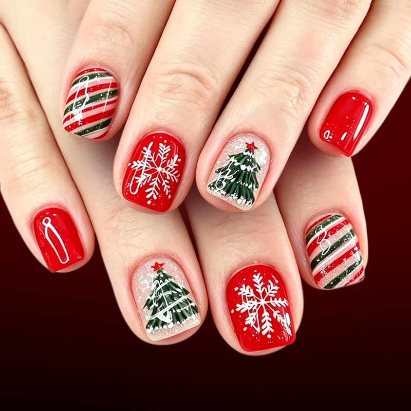 Short, shiny square nails with red, green, and white stripes, snowflakes, and Christmas tree glitter designs for Christmas, 24 pieces Short, shiny square nails with red, green, and white stripes, snowflakes, and Christmas tree glitter designs for Christmas, 24 pieces