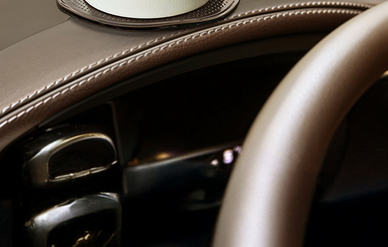 Car-Mounted Aromatherapy Essential Oil, Car Perfume, Fragrance Ornament, Long-Lasting Light Fragrance, High-End Aroma Decoration, Deodorizing Freshener
