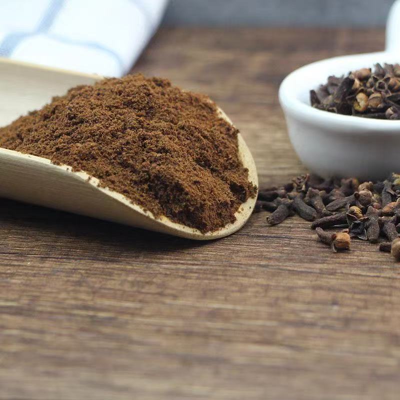 Clove Powder Gong Ding Xiang Fine Ground Culinary Spice for Braising Stewed Meat and Marinades 500g in use