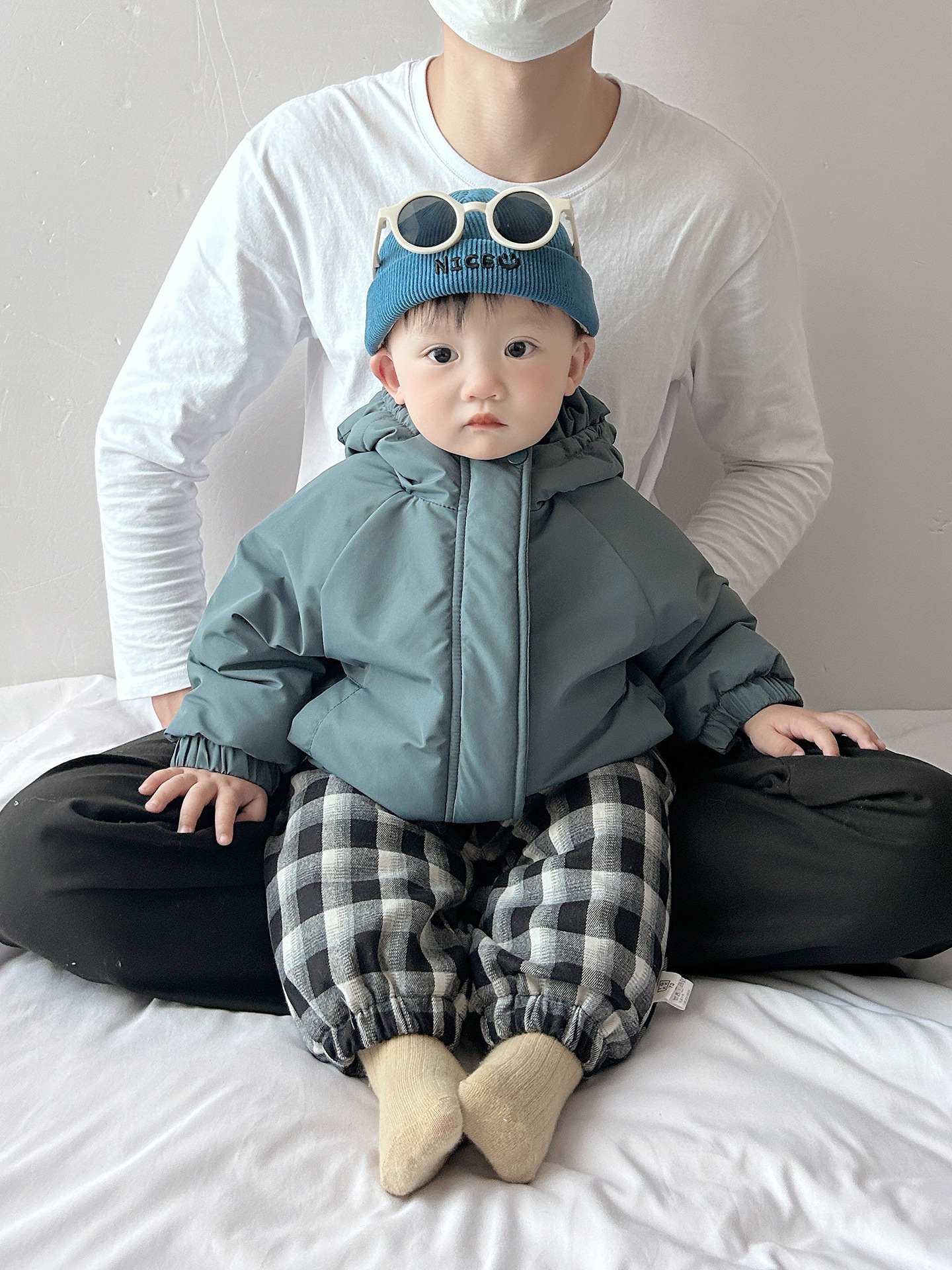 Baby invierno ropa de algodón lindo bebé ropa de dibujos animados extranjeros niños abrigado chaqueta de algodón cálida invierno