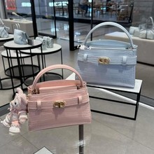 春夏新款鳄鱼纹锁扣小方包包女2025新款小众设计时尚手提斜挎包