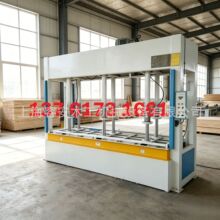 �o�a60��ľ���䉺�C �z�ϰ弚ľ����Ҿ߰�����Ή���C���Sֱ�N