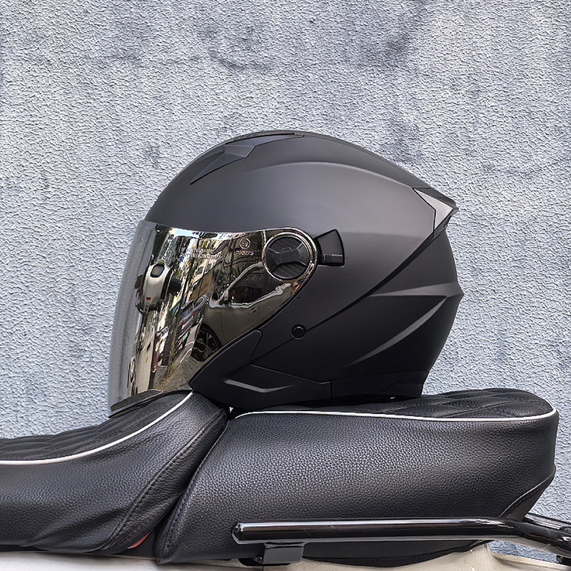 Negro mudo con plateado